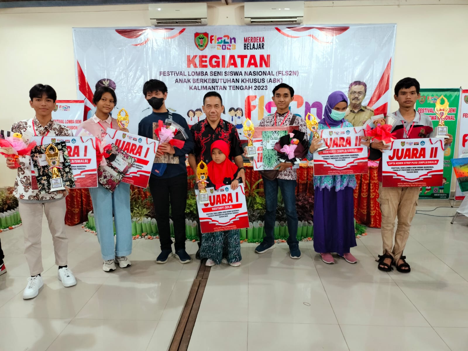 SELAMAT KEPADA SISWA/SISWI SLBN 1 PALANGKA RAYA MENDAPATKAN JUARA PADA KEGIATAN FLS2N ABK TINGKAT PROV.KALTENG TAHUN 2023